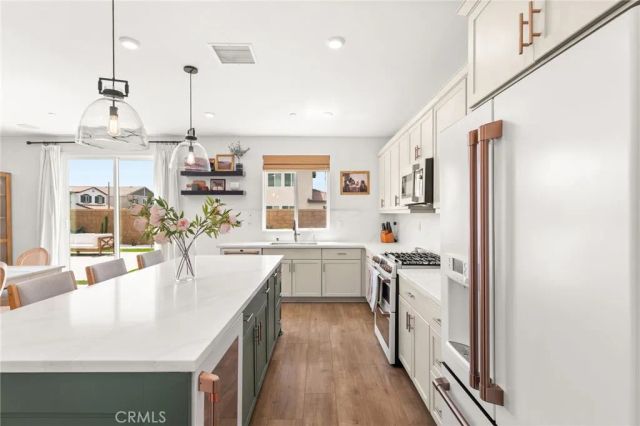 3557 W Seco, San Bernardino, CA 92407