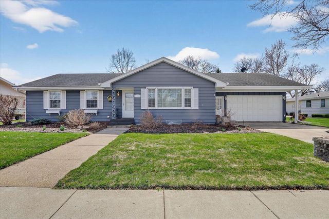 2110 Eastwood Avenue, Janesville, WI 53545