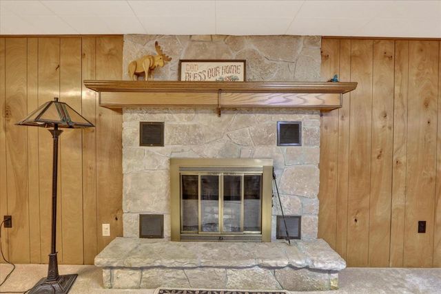 2110 Eastwood Avenue, Janesville, WI 53545