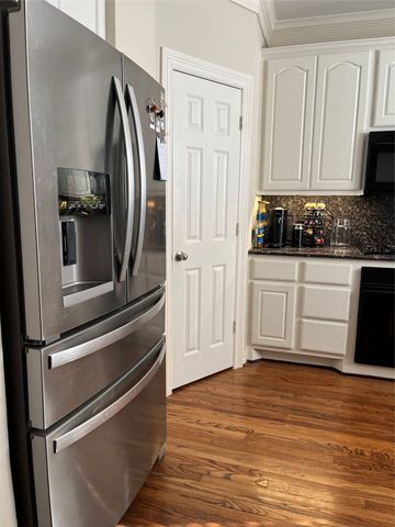 4430 Bowser Avenue D, Dallas, TX 75219