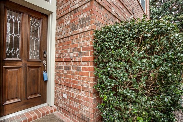 4430 Bowser Avenue D, Dallas, TX 75219