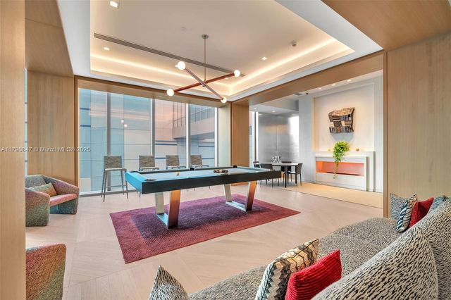 700 NE 26th Ter TH-403, Miami, FL 33137