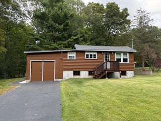14 Kruger Rd, Hopkinton, MA 01748