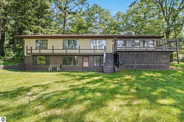 7007 Loud Drive, Oscoda, MI 48750
