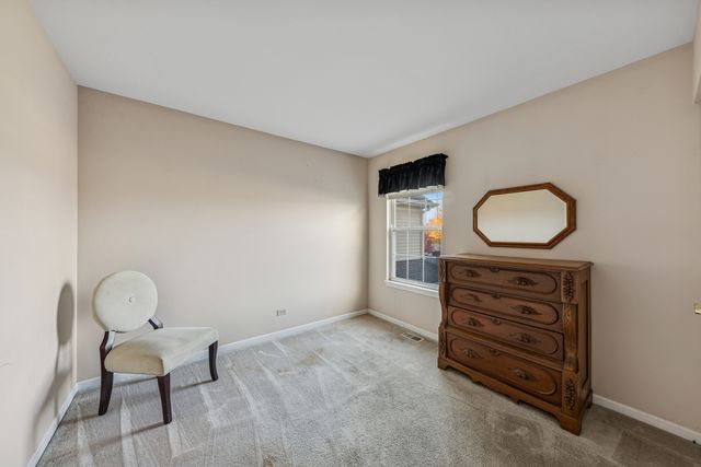 36119 N New Bridge Court, Gurnee, IL 60031