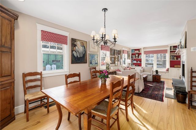 68 Sachuest Way, Middletown, RI 02842