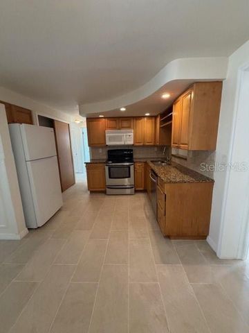 4234 RIDGEFIELD AVENUE, Holiday, FL 34691