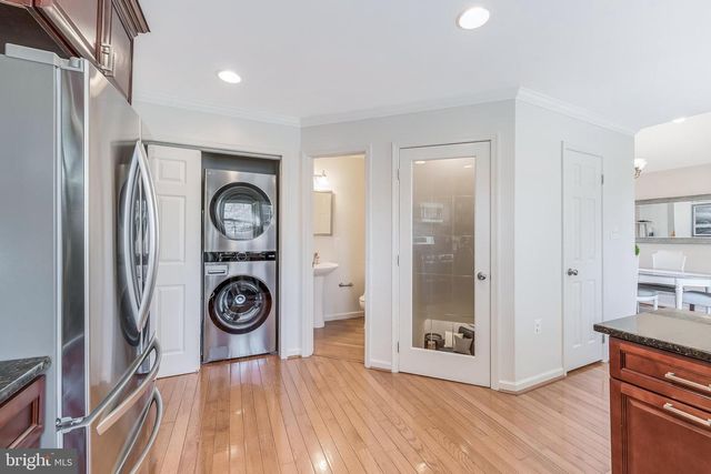 13214 STONE HEATHER DR, Herndon, VA 20171