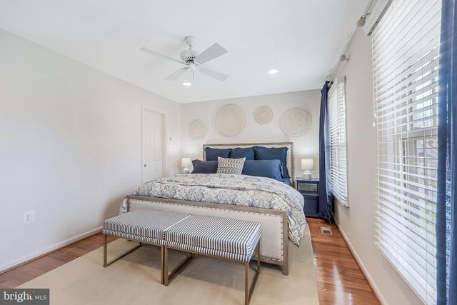 13214 STONE HEATHER DR, Herndon, VA 20171