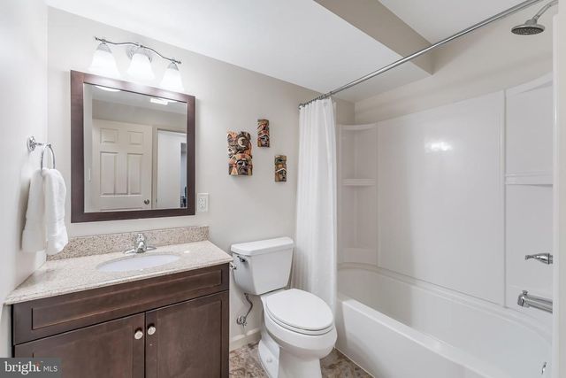 13214 STONE HEATHER DR, Herndon, VA 20171