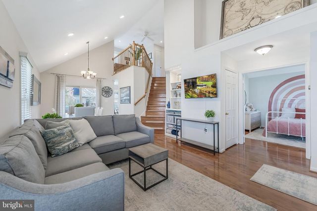 13214 STONE HEATHER DR, Herndon, VA 20171