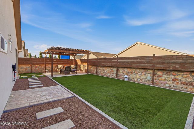 6045 Copper Hill Street, Santa Teresa, NM 88008