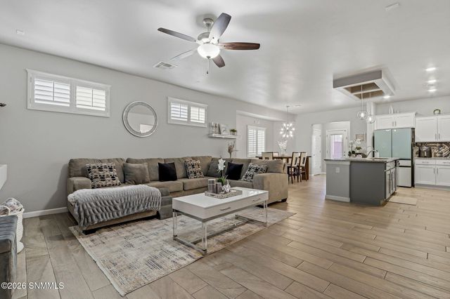 6045 Copper Hill Street, Santa Teresa, NM 88008
