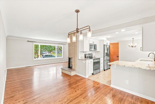 1345 Manomin Avenue, West Saint Paul, MN 55118