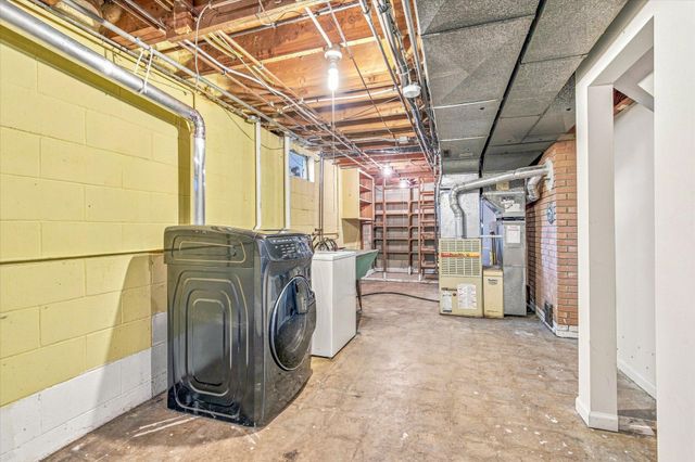 1345 Manomin Avenue, West Saint Paul, MN 55118