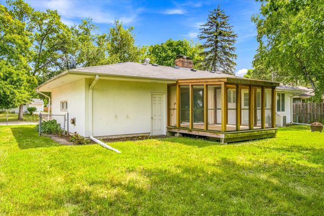 1345 Manomin Avenue, West Saint Paul, MN 55118