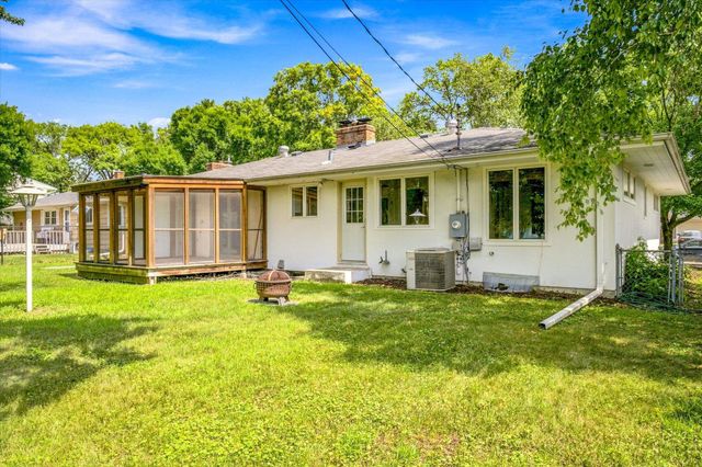 1345 Manomin Avenue, West Saint Paul, MN 55118