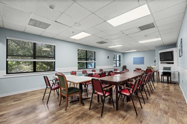 5001 Little River Rd Apt W108, Myrtle Beach, SC 29577