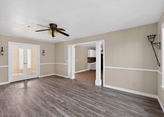 6740 Bridgestone Circle NE, Canton, OH 44721