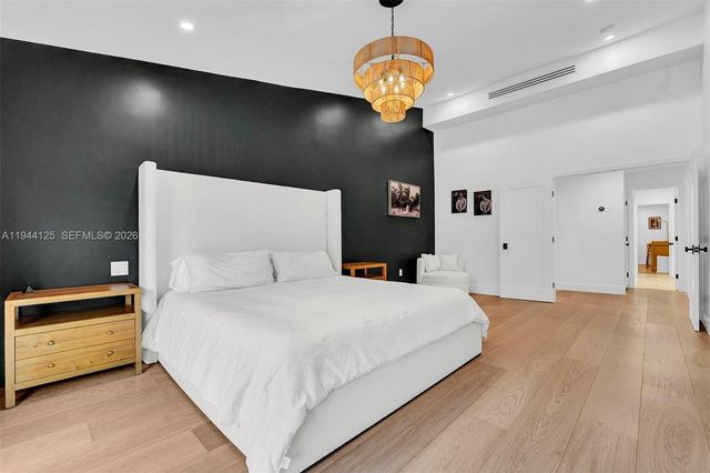 7819 SW 89th Ln, Miami, FL 33156