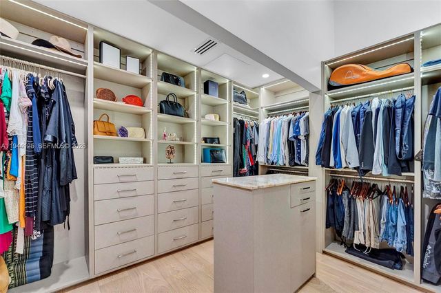 7819 SW 89th Ln, Miami, FL 33156