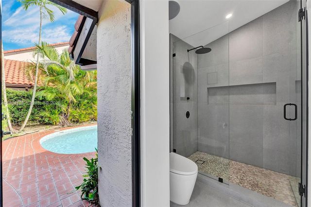 7819 SW 89th Ln, Miami, FL 33156