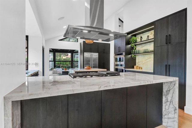 7819 SW 89th Ln, Miami, FL 33156