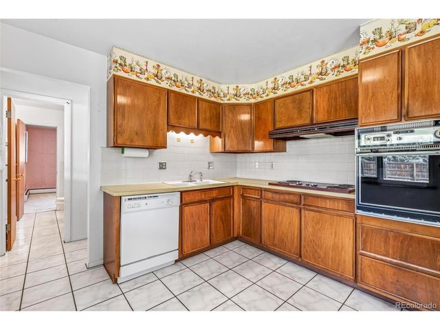 5051 W Geddes Cir, Littleton, CO 80128