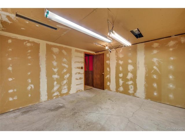 5051 W Geddes Cir, Littleton, CO 80128