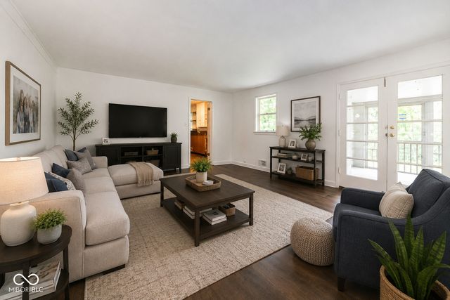 7908 Kimlough Drive, Indianapolis, IN 46240