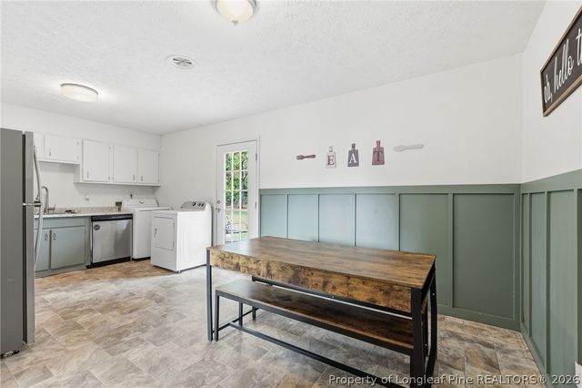 5947 Spinner Road, Hope Mills, NC 28348