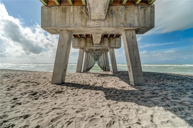 980 COOPER STREET 402, Venice, FL 34285