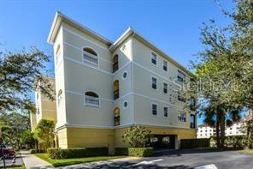 980 COOPER STREET 402, Venice, FL 34285