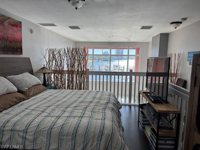 2743 1st ST 105, Fort Myers, FL 33916