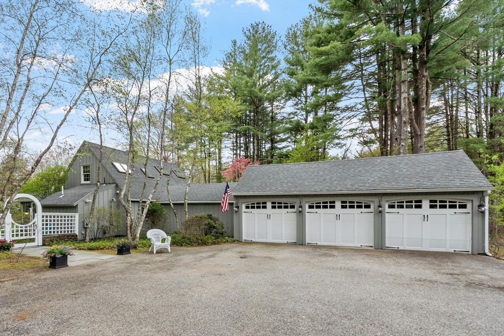 4 Apple Blossom Road, Andover, MA 01810