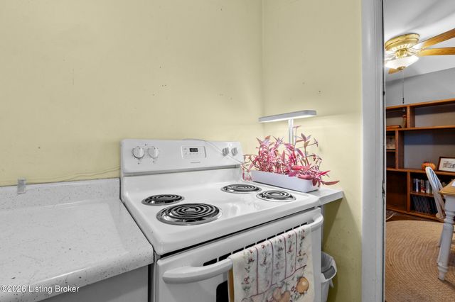 198 Crescent Ave APT 6, Louisville, KY 40206