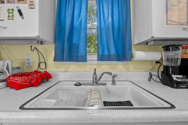 198 Crescent Ave APT 6, Louisville, KY 40206