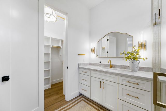 2300 Cherry Sage Drive, Arlington, TX 76001