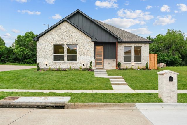 2300 Cherry Sage Drive, Arlington, TX 76001