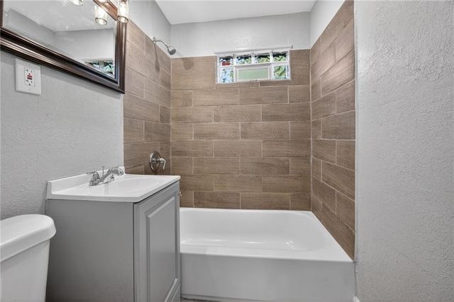 123 N Drury Street, Kansas City, MO 64123