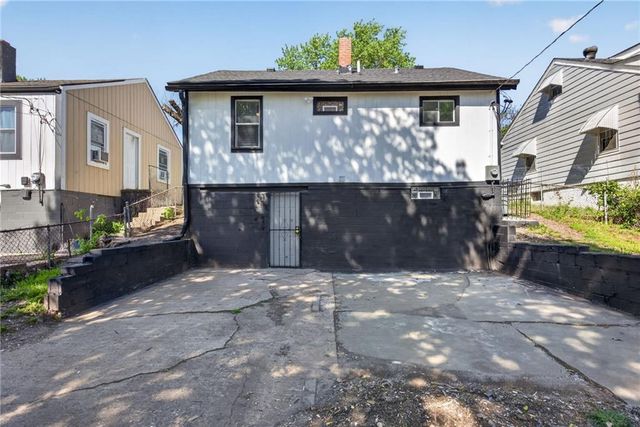 123 N Drury Street, Kansas City, MO 64123