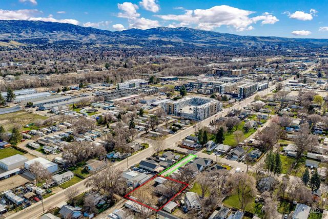 312 E 44th Street, Garden City, ID 83714