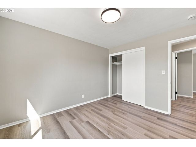 987 BAXTER St, Eugene, OR 97402
