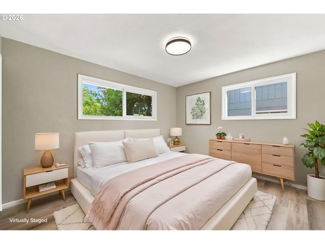 987 BAXTER St, Eugene, OR 97402