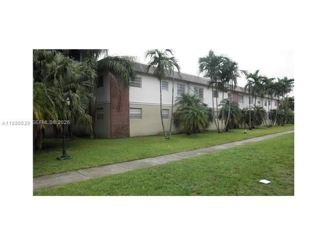 1370 NE 119th St 137015, Miami, FL 33161
