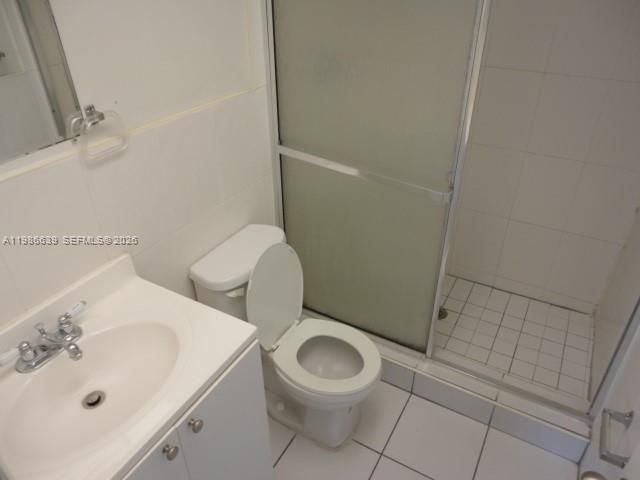 1370 NE 119th St 137015, Miami, FL 33161