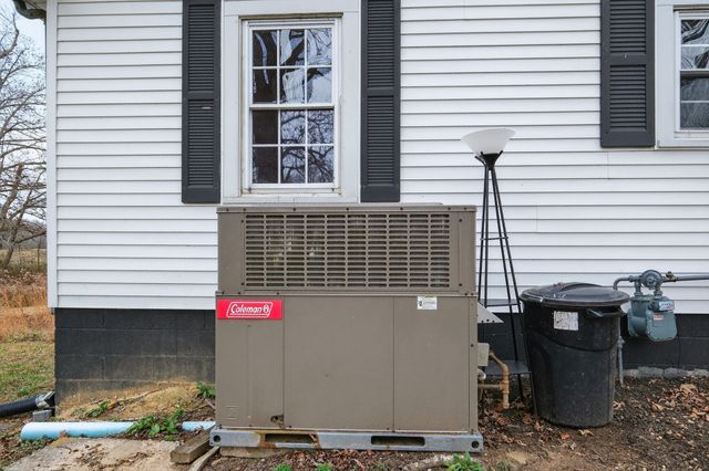 8626 Crossville Hwy, Sparta, TN 38583