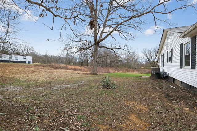 8626 Crossville Hwy, Sparta, TN 38583