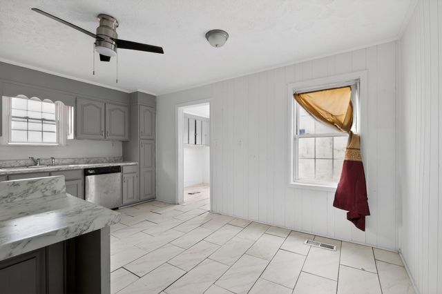 8626 Crossville Hwy, Sparta, TN 38583