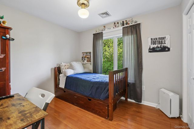 102 Leif Boulevard, Congers, NY 10920
